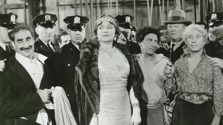 A Night At The Opera (1935)