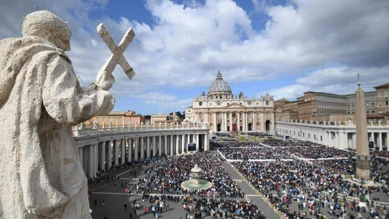 National Geographic Video: Inside The Vatican (2001)