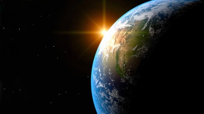 24 Hours On Earth (2014)