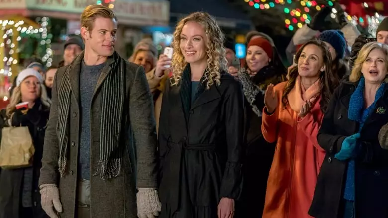 Marry Me At Christmas (2017)