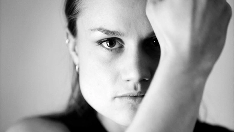 Armbryterskan Fran Ensamheten (2004)