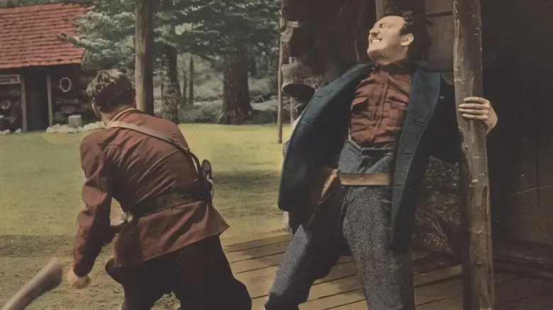 Yukon Manhunt (1951)