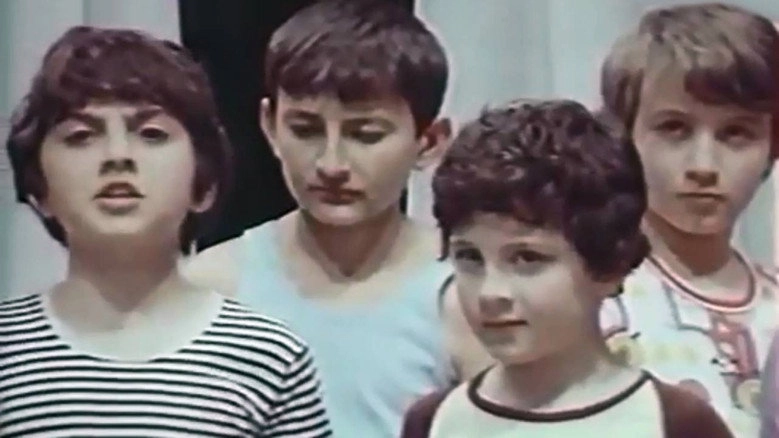 Astghayin Amar (1979)