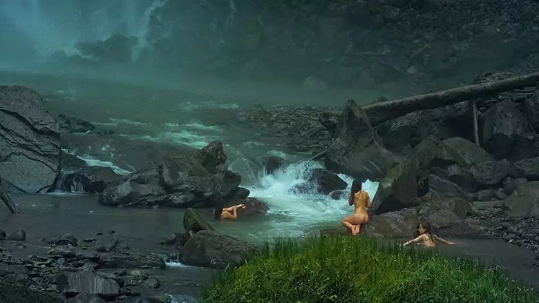 Luz: The Flower Of Evil (2019)