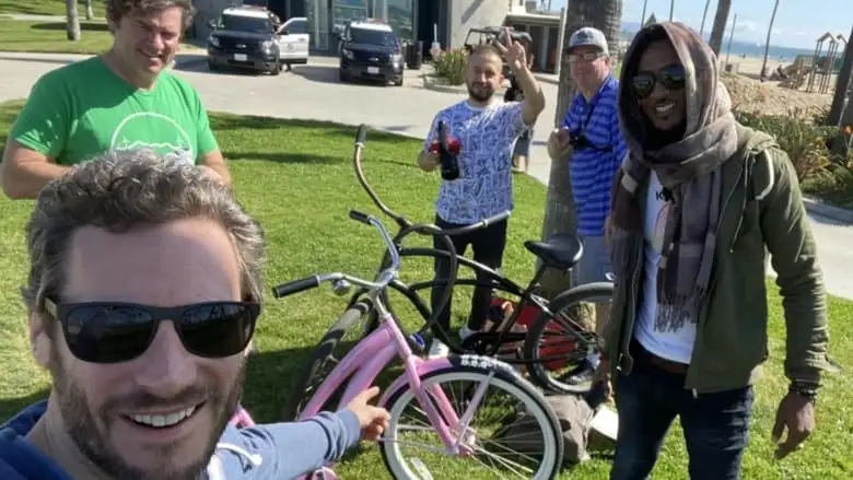 The Man With The Pink Bicycle (2023)