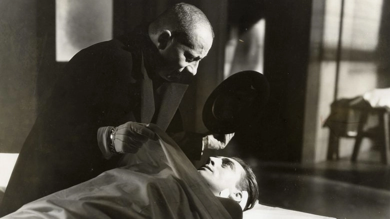 The Crime Of Doctor Crespi (1935)