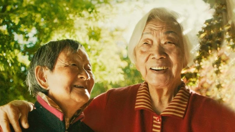 Nai Nai & Wai Po (2024)