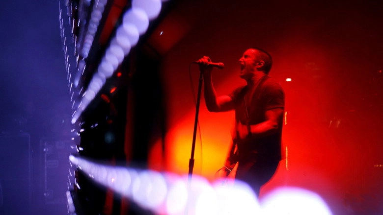 Nine Inch Nails Live: Beside You In Time (2007)