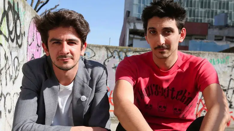 I Soliti Idioti: Il Film (2011)