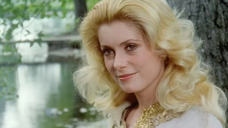 Beach House (1977)