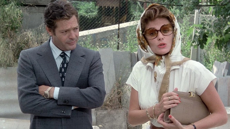 The Sunday Woman (1975)