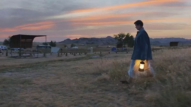 Nomadland (2021)