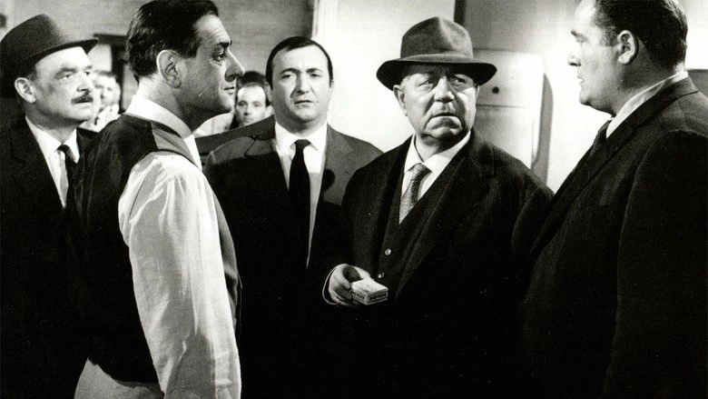 Maigret Voit Rouge (1963)