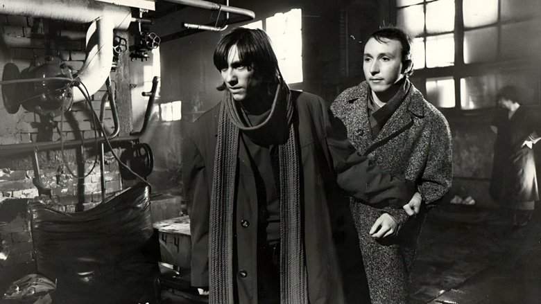 Bilet V Krasnyy Teatr, Ili Smert Grobokopatelya (1992)
