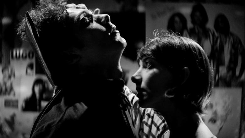 A Girl Walks Home Alone At Night (2014)