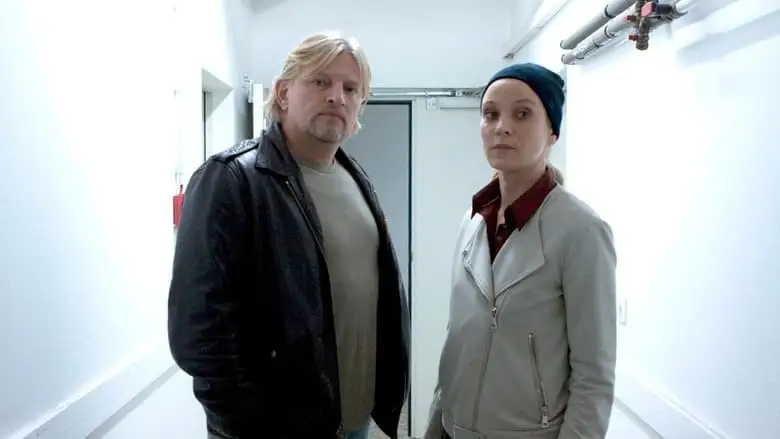 Komm Mir Nicht Nach (2011)
