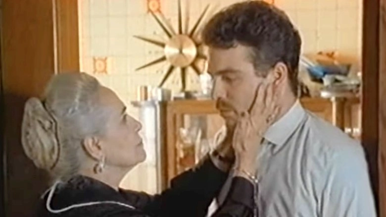 Raptola, Violola Y Matola (1989)