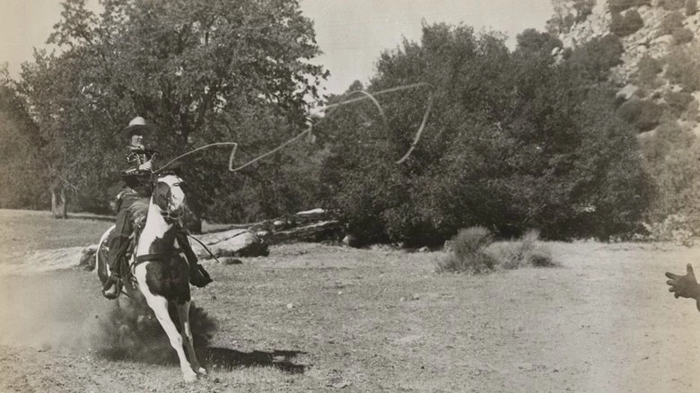 Rainbow Over The Rockies (1947)