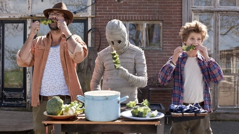 Dummie The Mummy And The Golden Scarabee (2014)