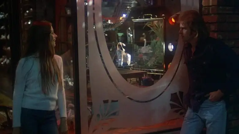 Aloha Bobby And Rose (1975)