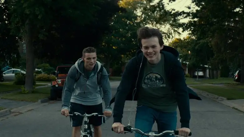 Giant Little Ones (2019)