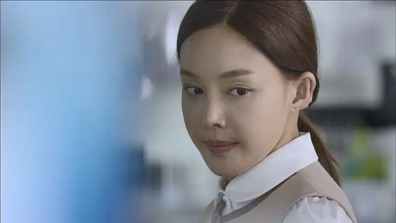 Yeo-ja Jeon-jaeng: Bi-yeol-han Geo-lae (2015)