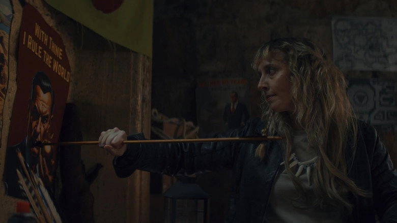 Bow And Apple (2026)