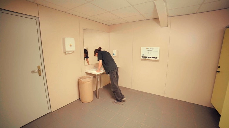 Bathroom Bill (2026)