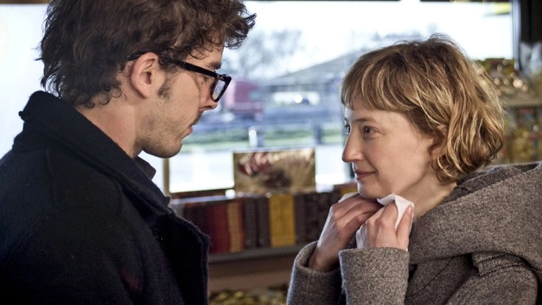 Dormant Beauty (2012)