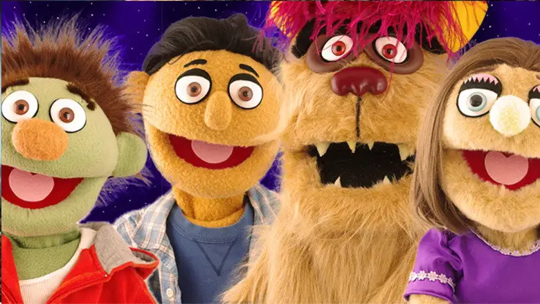 Avenue Q (2003)