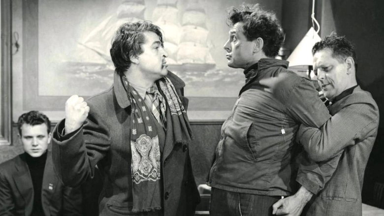 En Somand Gar I Land (1954)