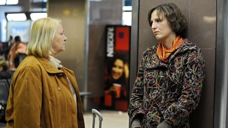 Felicia, Inainte De Toate (2010)