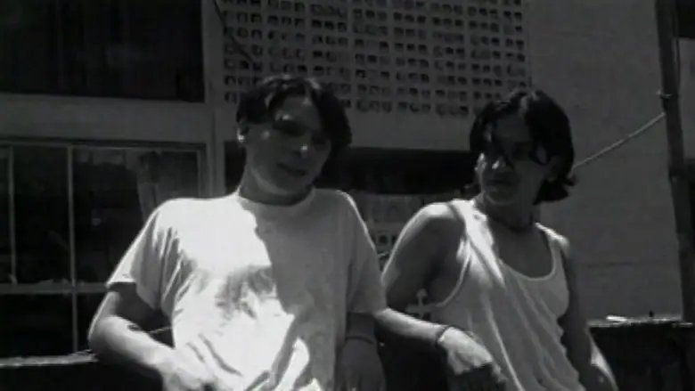 Sin Destino (2002)