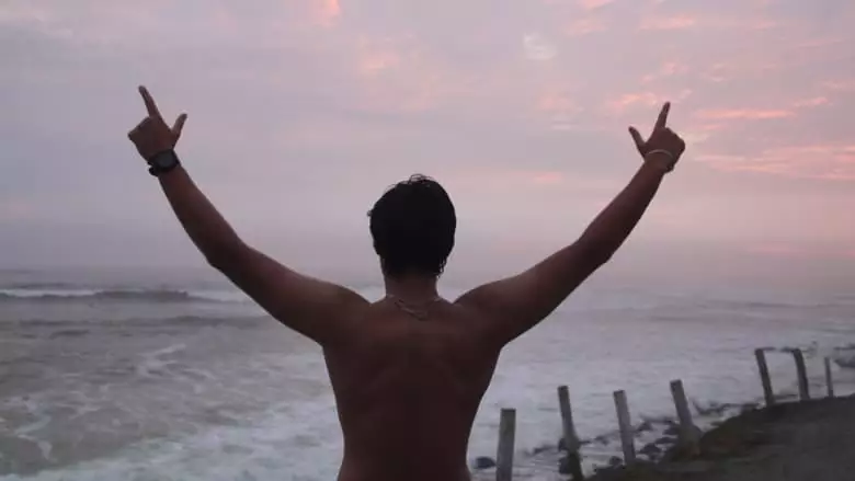 FEELING EVERY SUNSET (2023)