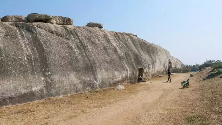 Barabar : Le Site Archeologique Du Futur (2023)