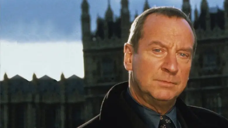 Mr. White Goes To Westminster (1997)