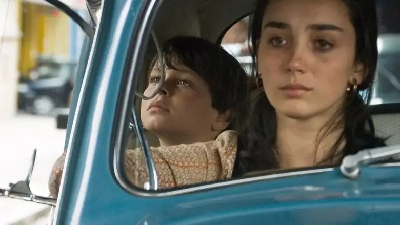 The Year My Parents Went On Vacation (2006)