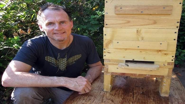 Queen Of The Sun: What Are The Bees Telling Us? (2010)