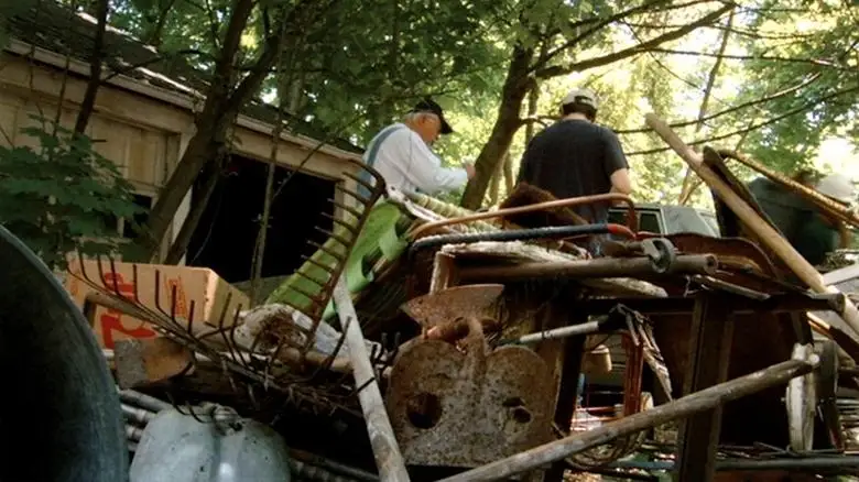 Beyond Hoarding (2019)