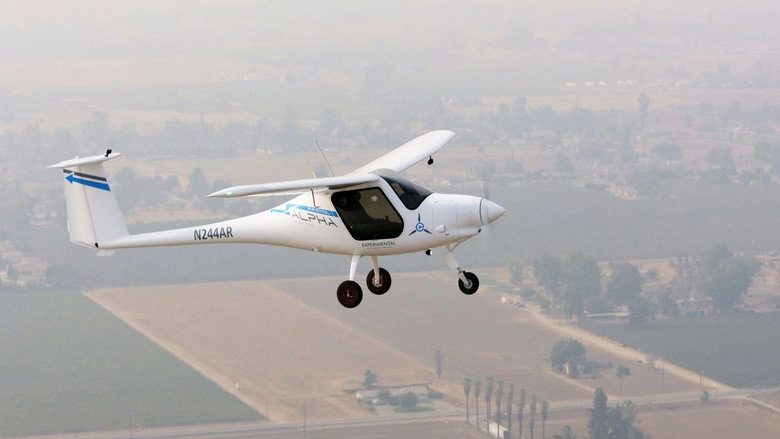Great Electric Airplane Race (2022)