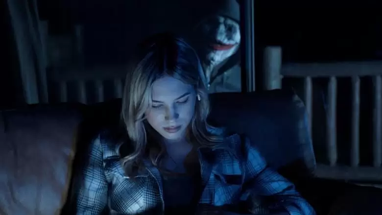 The Girl In Cabin 13: A Psychological Horror (2021)