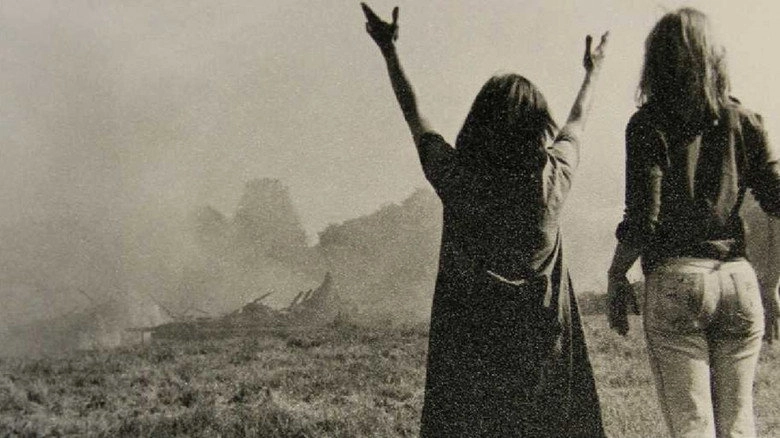 Heksene Fra Den Forstenede Skog (1976)
