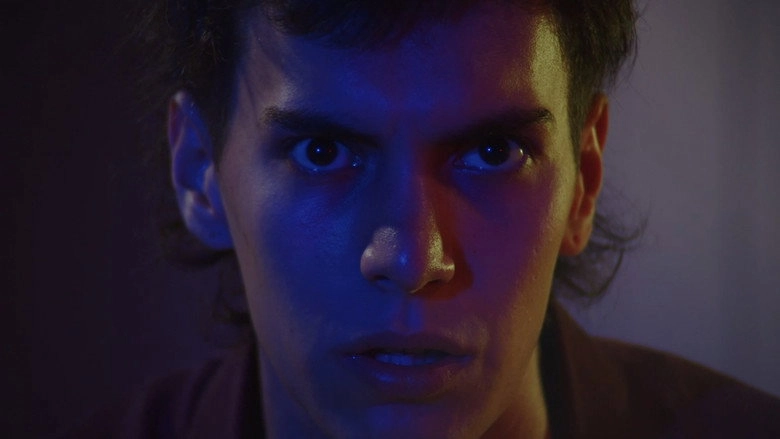 Deus De Neon (2024)