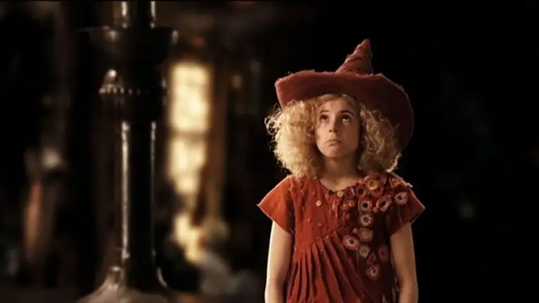 Fuchsia The Mini-Witch (2010)