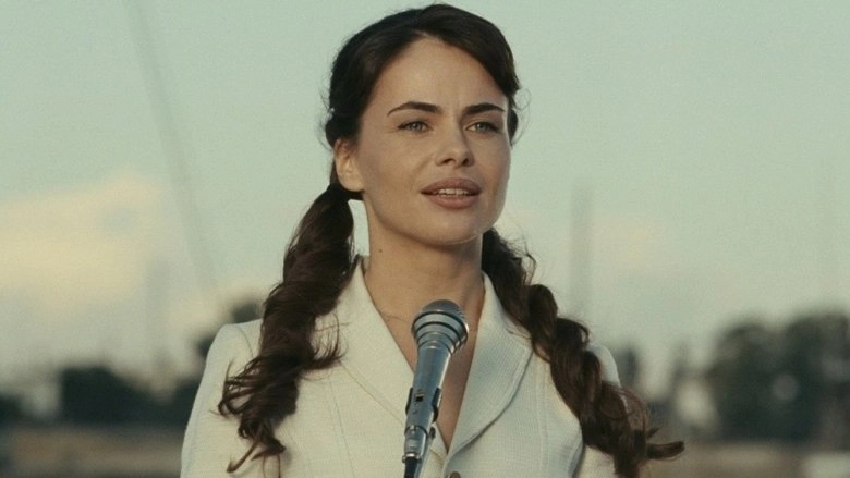 V Tsenturiya. V Poiskakh Zacharovannykh Sokrovishch (2010)