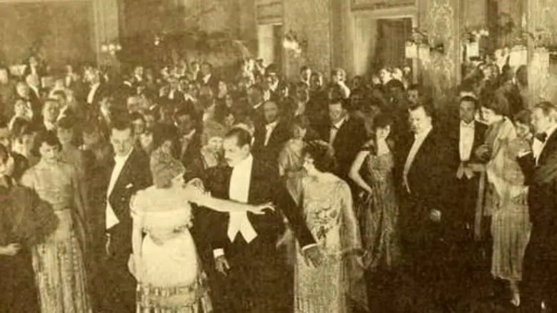 A Midnight Romance (1919)