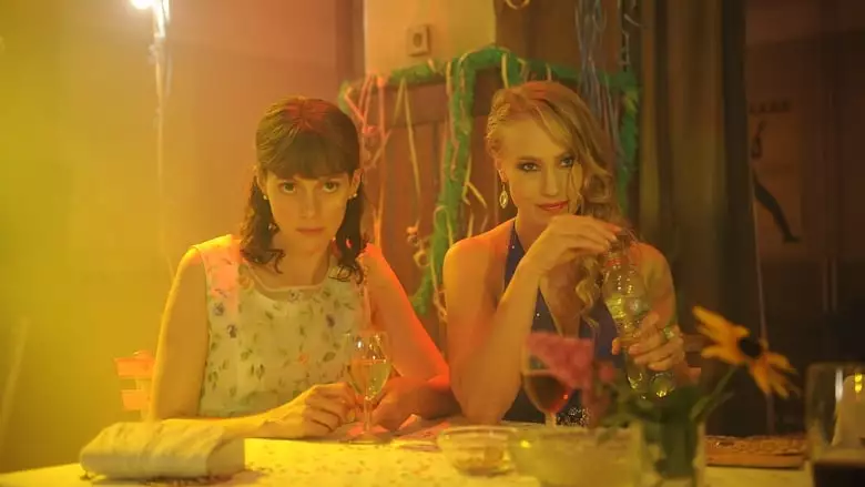 Zoufale Zeny Delaji Zoufale Veci (2018)