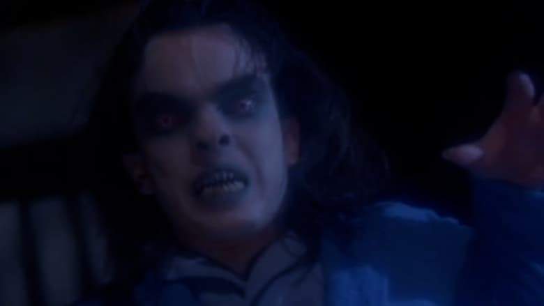 Dead Of Night (1977)