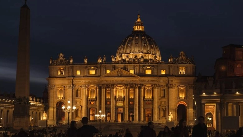 Building The Vatican: Secrets Behind The Holy City (2010)