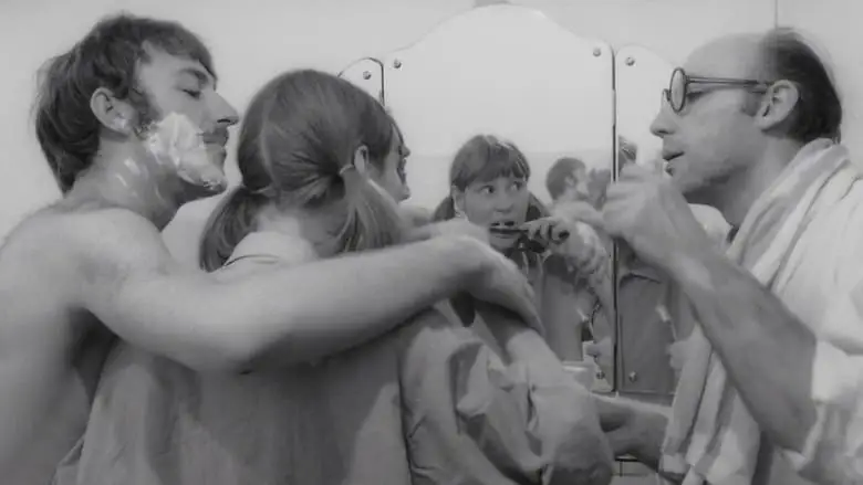 Quiet Days In Clichy (1970)